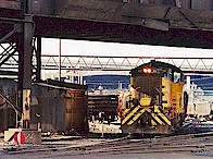 SwitcherGondolasBridge_tn.jpg (19152 bytes)