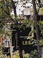 1301ThroughTrees_tn.jpg (11602 bytes)